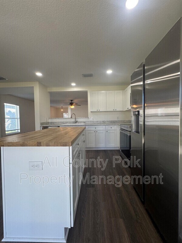 Building Photo - 2505 Brownwood Dr