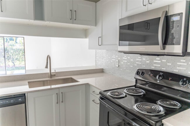 Building Photo - 11680 NW 39th St