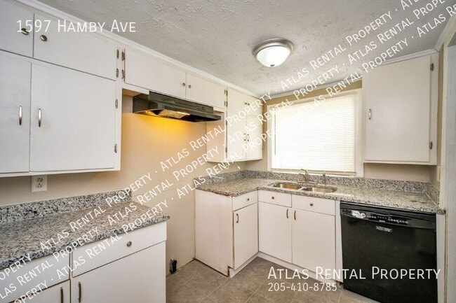 Building Photo - 1597 Hamby Ave