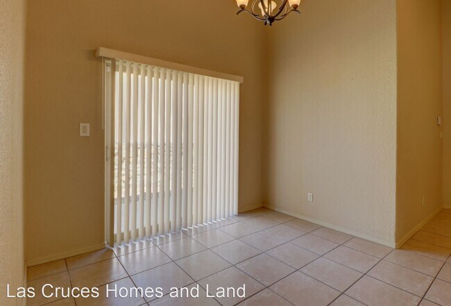 Building Photo - 2 br, 2 bath House - 1293 Mission Nuevo Un...