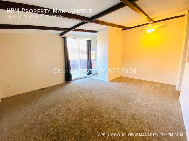 Building Photo - 511 Wrexham Ave SW