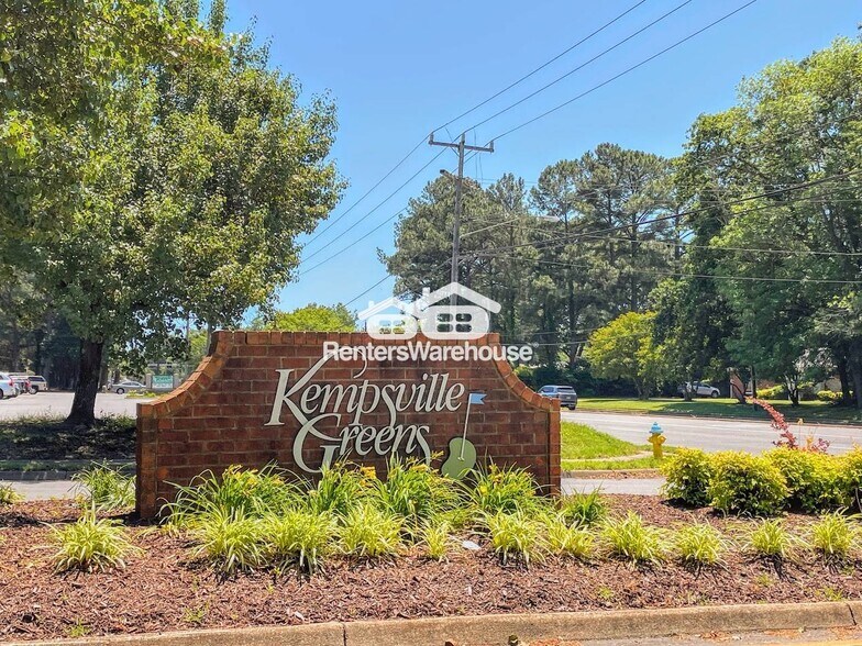 Building Photo - 502 Kempsville Greens Ct
