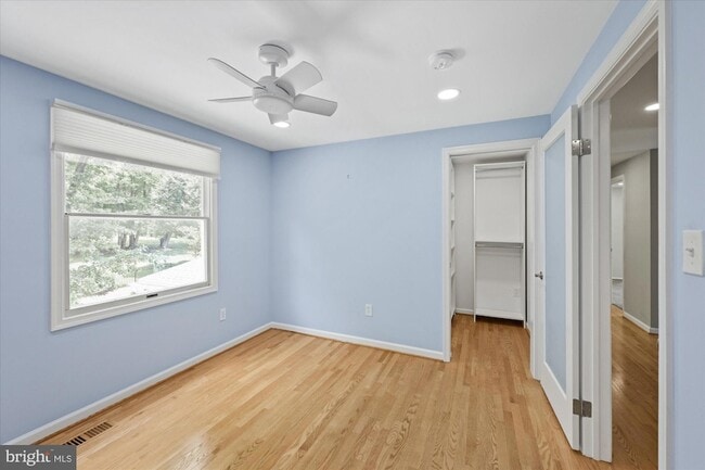 Building Photo - 11209 Maine Cove Dr