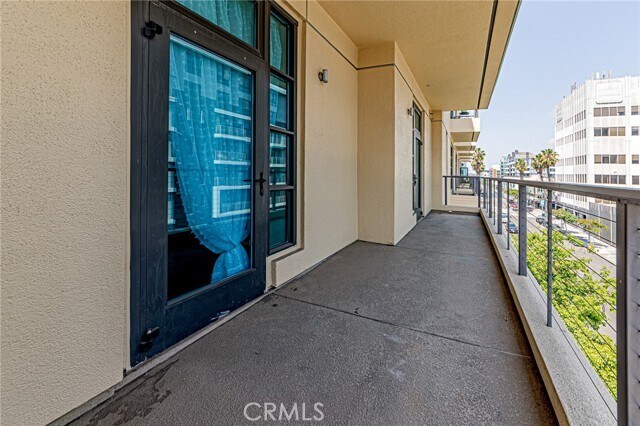 Building Photo - 133 The Promenade N