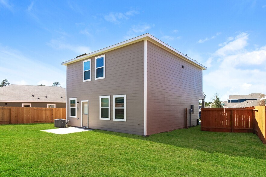 Building Photo - 22083 Ellison Dr