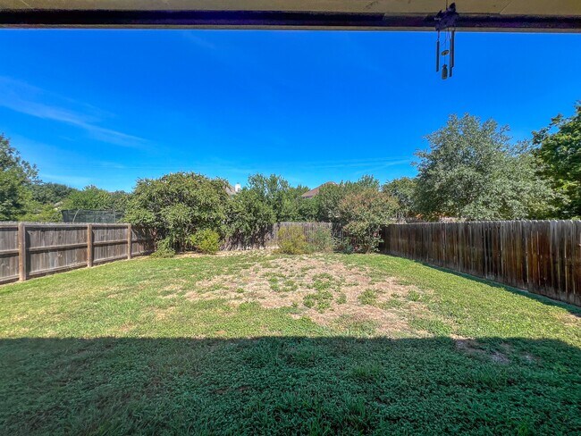 Building Photo - 218 Val Verde Dr