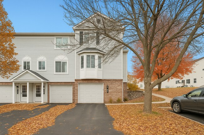 Building Photo - 15531 Flyboat Ln