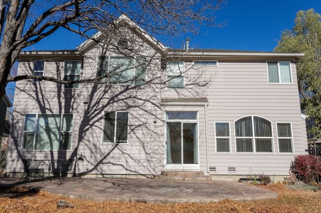 Building Photo - Big, Beautiful, and Bike-Path-Adjacent!