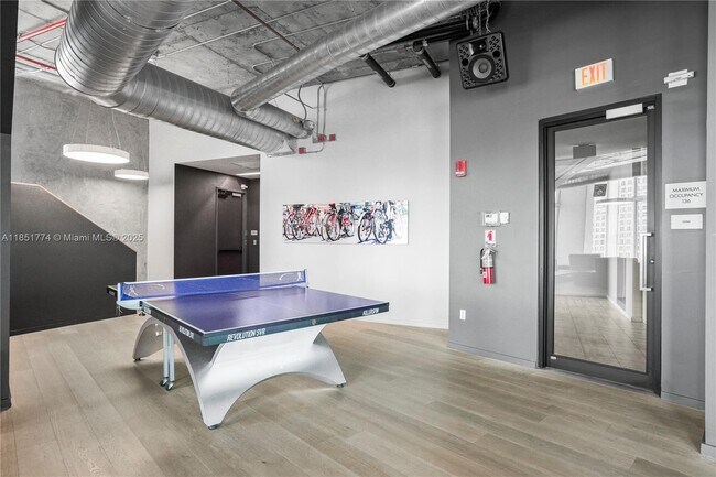 Building Photo - 151 SE 1st St