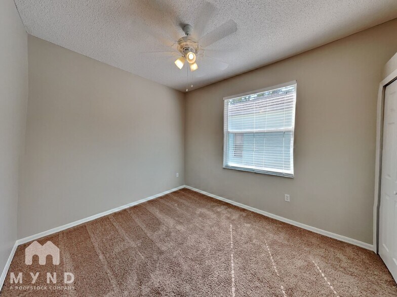 Building Photo - 7026 Captiva Cir