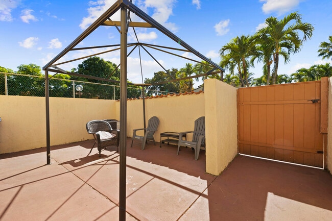 Building Photo - 7734 Balboa St