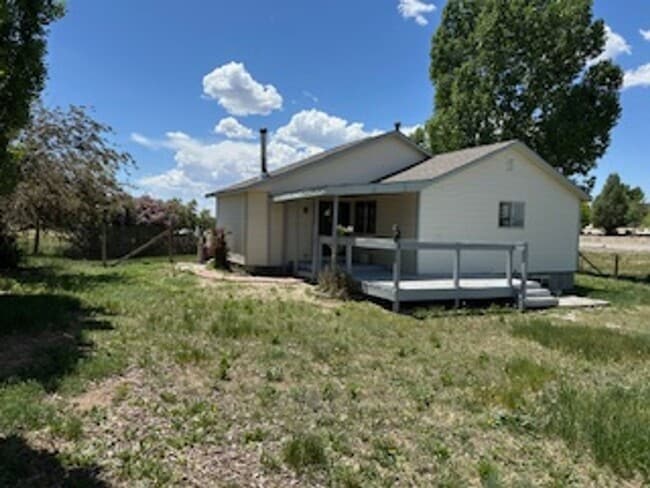 Building Photo - 3 bedroom home with a view in Spring Creek