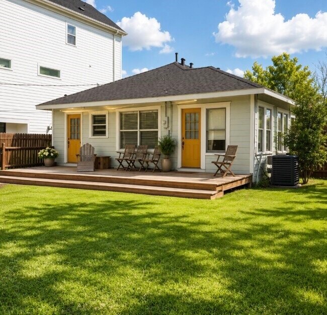 Building Photo - 4109 De George St
