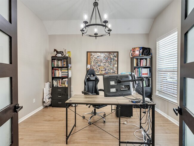 Building Photo - 16022 Coco Shores Ct