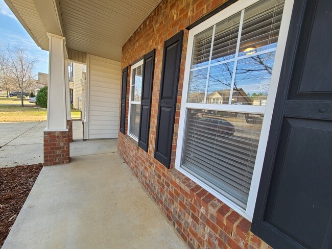 Building Photo - 7302 Autumn Crossing Way