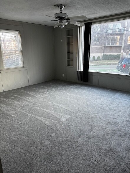 Building Photo - 1488 E Thacker St