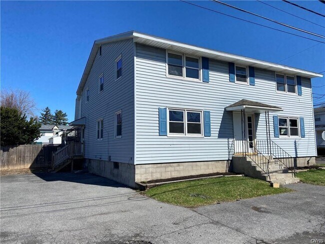 Building Photo - 121 Arnett Ave