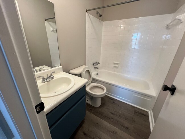 Building Photo - Reduced Pricing!