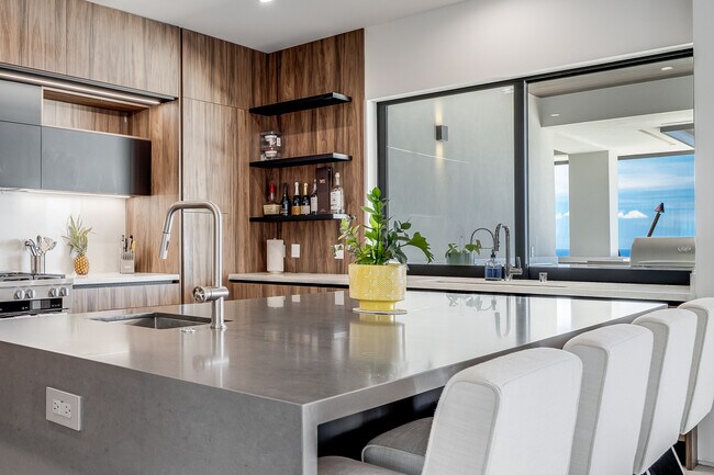 Building Photo - 16 Kumu Niu Pl