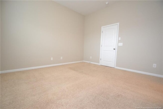 Building Photo - 208 Irving Way