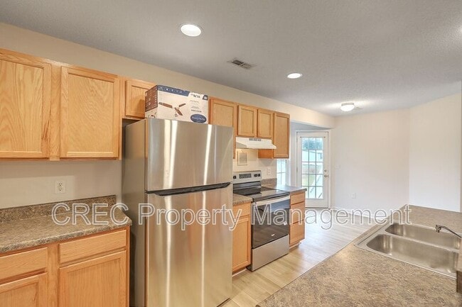 Building Photo - 1474 Brownswood Rd