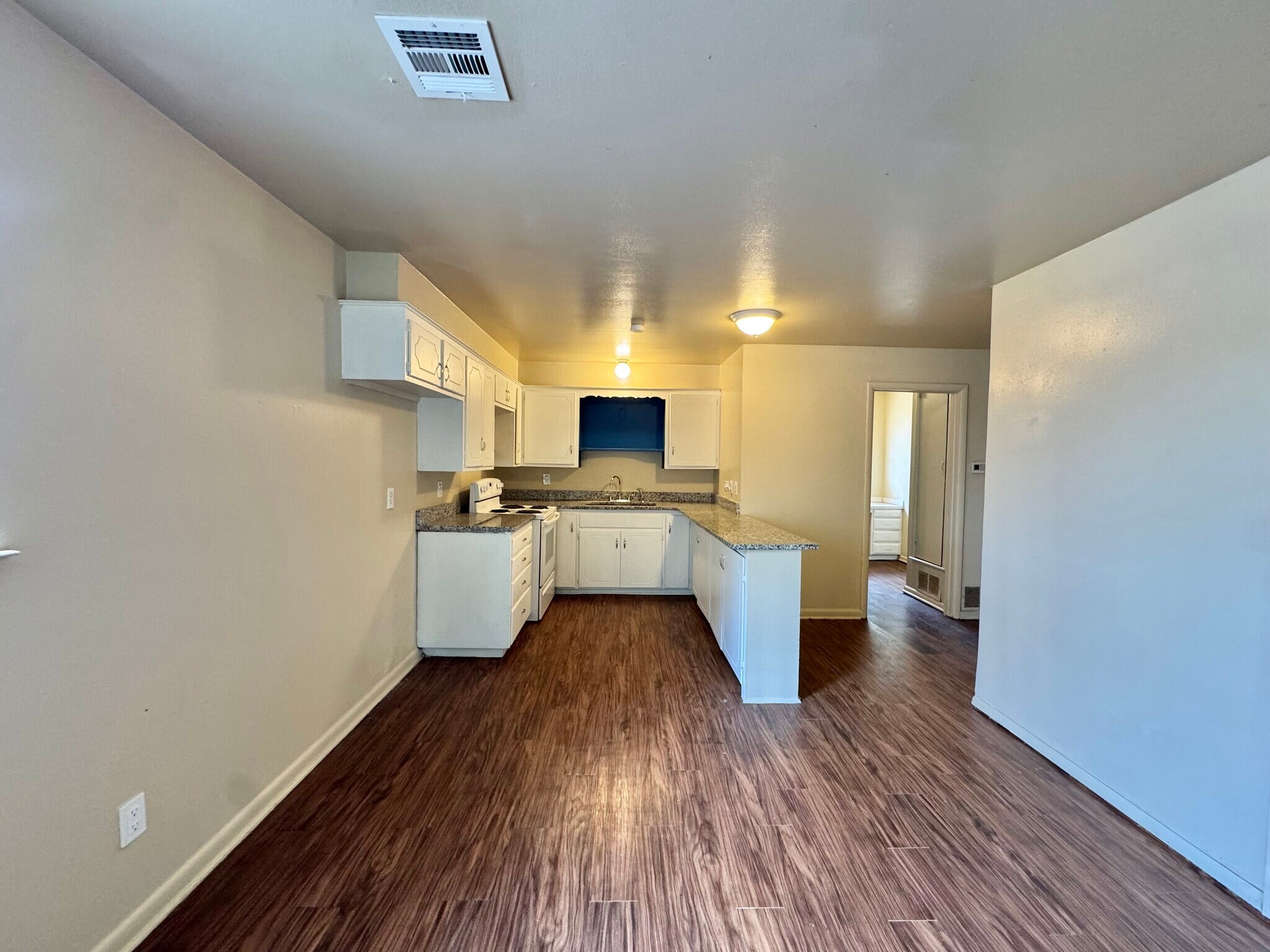 Building Photo - 444 Babb Dr