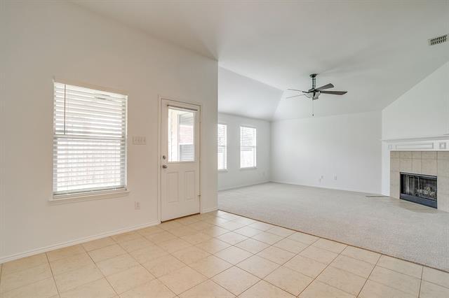 Building Photo - 15712 Landing Creek Ln