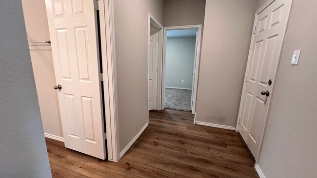 Building Photo - Four Bedroom in Harker Heights with a Flex...