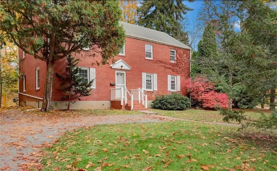 Building Photo - 1029 S Atherton St