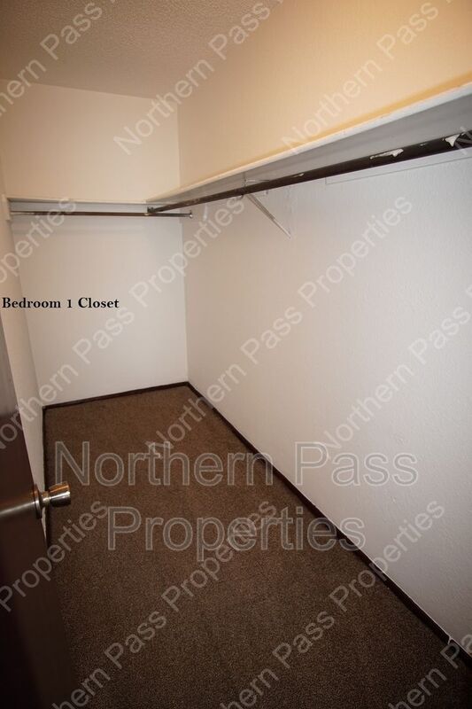 Building Photo - 11604 Gordon Bays Way