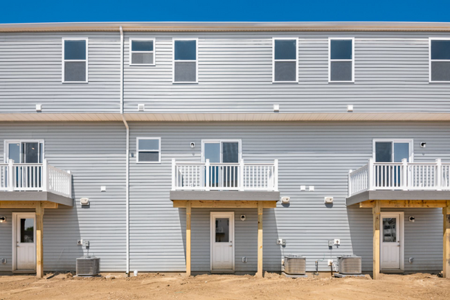 Building Photo - 107 Sitka Willow Dr