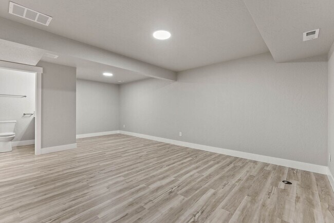 Building Photo - Newly built 4 Bedroom Duplex With Garage