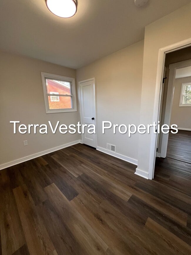 Building Photo - 3 Bed Single Family in Clayton! Eligible for $500 Security Deposit.