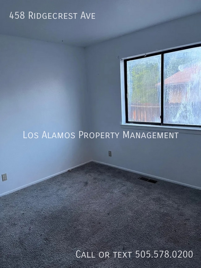 Building Photo - 458 Ridgecrest Ave