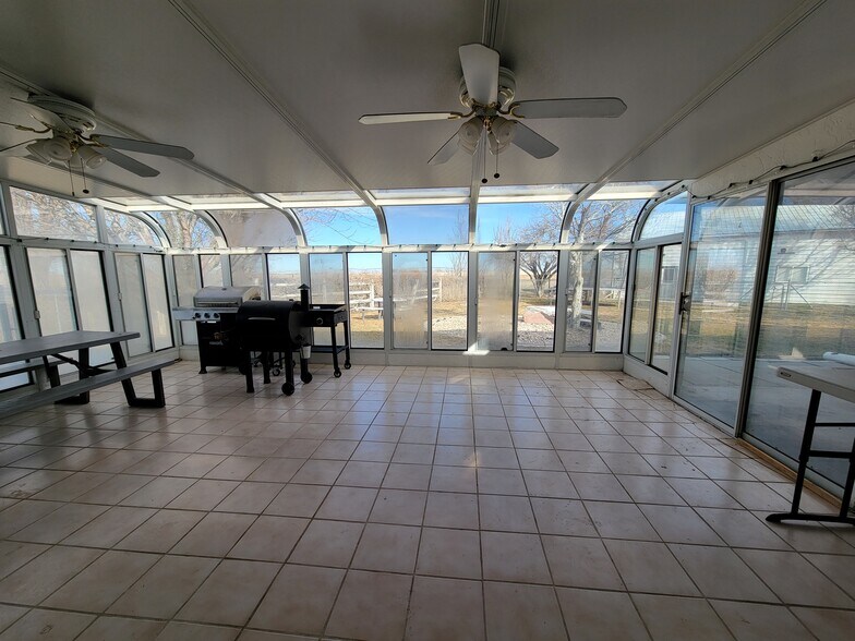 SUN ROOM - 22310 Kimberly Rd