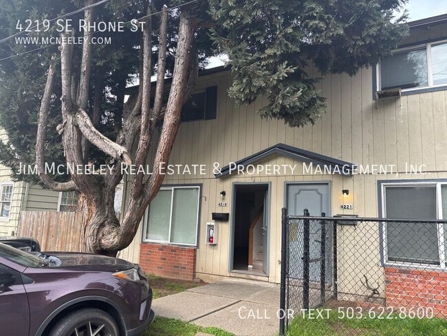Building Photo - 4219 SE Rhone St