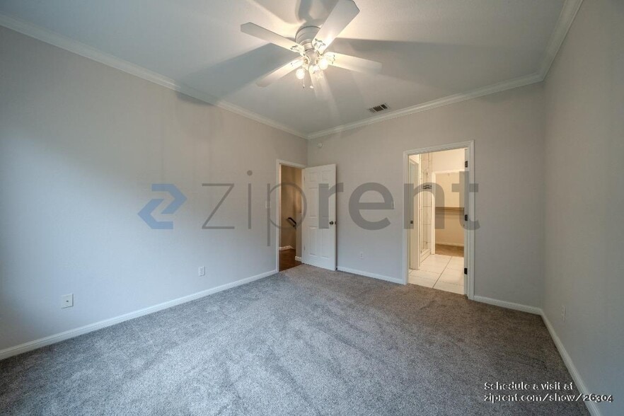 Building Photo - 7501 Shadowridge Run