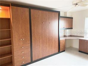 Building Photo - 435 S Gulfstream Ave