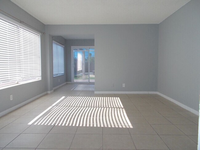 Building Photo - Beautifully Updated 3-Bedroom with an Entertainer’s Backyard