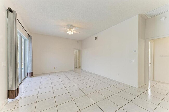 Building Photo - 4805 76th Ct E