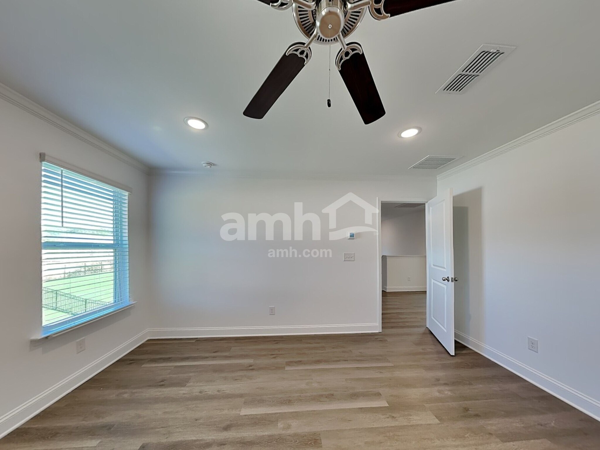 Building Photo - 1144 Livengood Wy