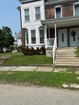 Building Photo - 614 Broadway