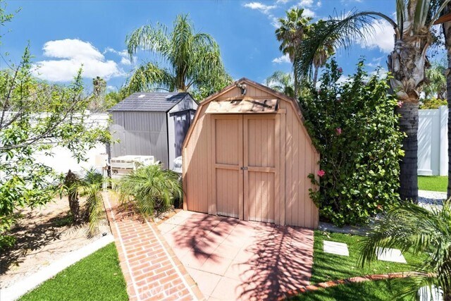 Building Photo - 32825 Canyon Crest St