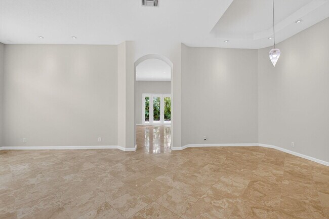 Building Photo - 7032 Vivaldi Ln