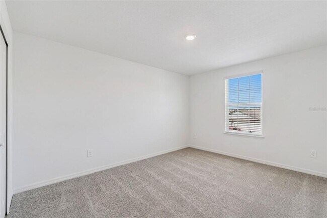 Building Photo - 1712 Tropical Oasis Ave