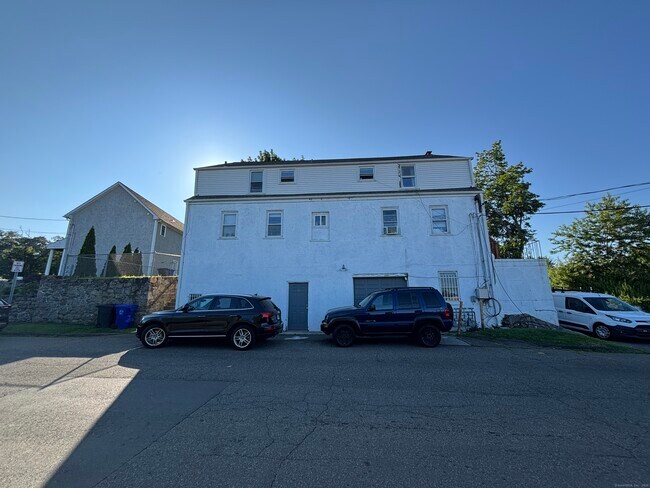 Primary Photo - 55 Bouton St