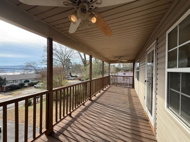 Building Photo - Guntersville, AL Home for Rent!