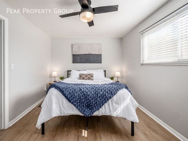 Building Photo - 1000 King Ave