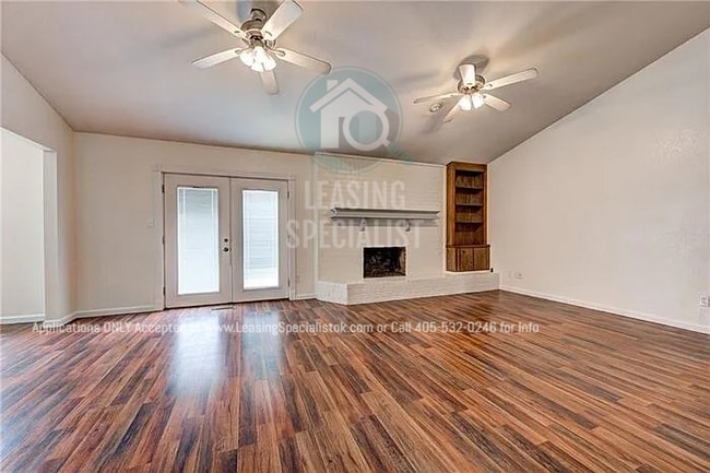 Building Photo - West Norman 3 Bed 2 Bath Home!