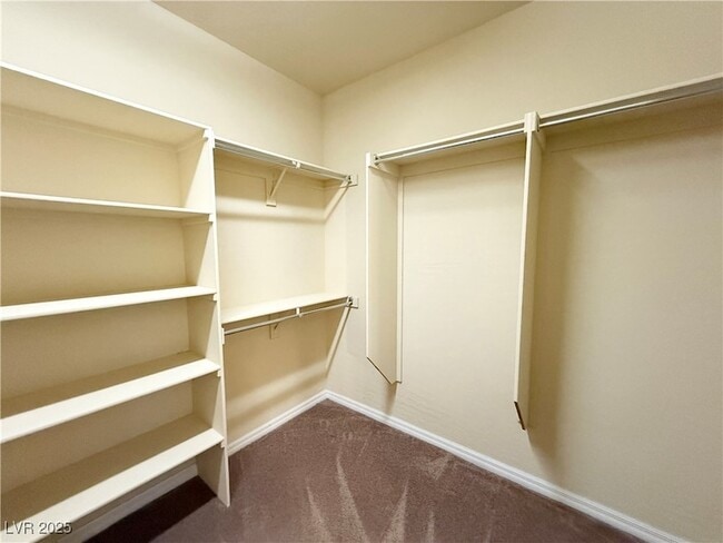 Building Photo - 2600 Bechamel Pl